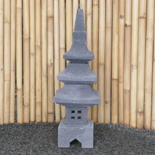 Product image 1 of the product “Japanese style Garden Lantern, made from Andesit Stone. Multipart. 90 cm Height, Roof is 30 cm width. ”